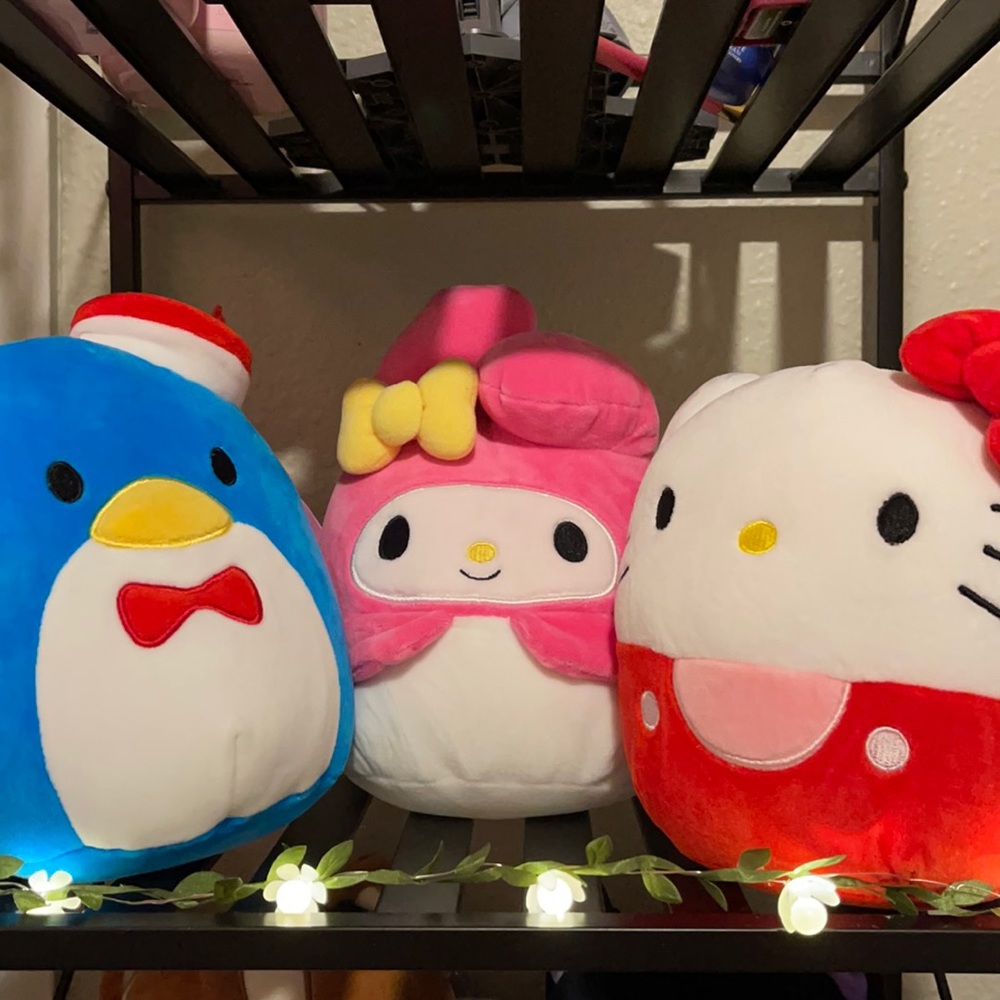 BUNDLE 3 Squishmallows (hello kitty co) - 7inch